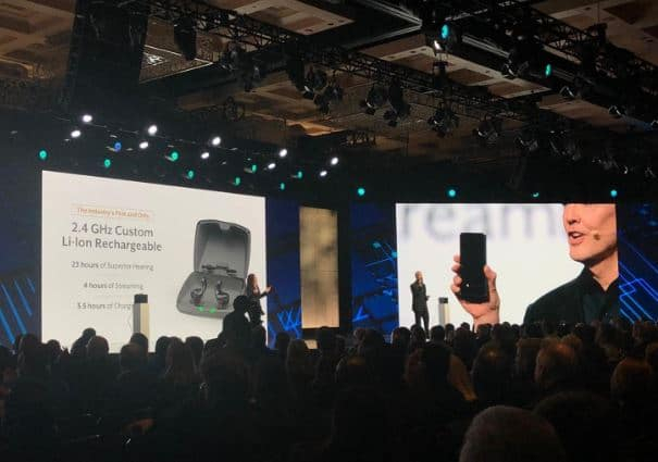 De Starkey Livio Edge AI: Een oplaadbaar in-het-oor hoorapparaat mét 2.4 Ghz streaming