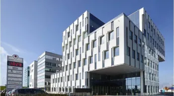 Regus West Wing Park